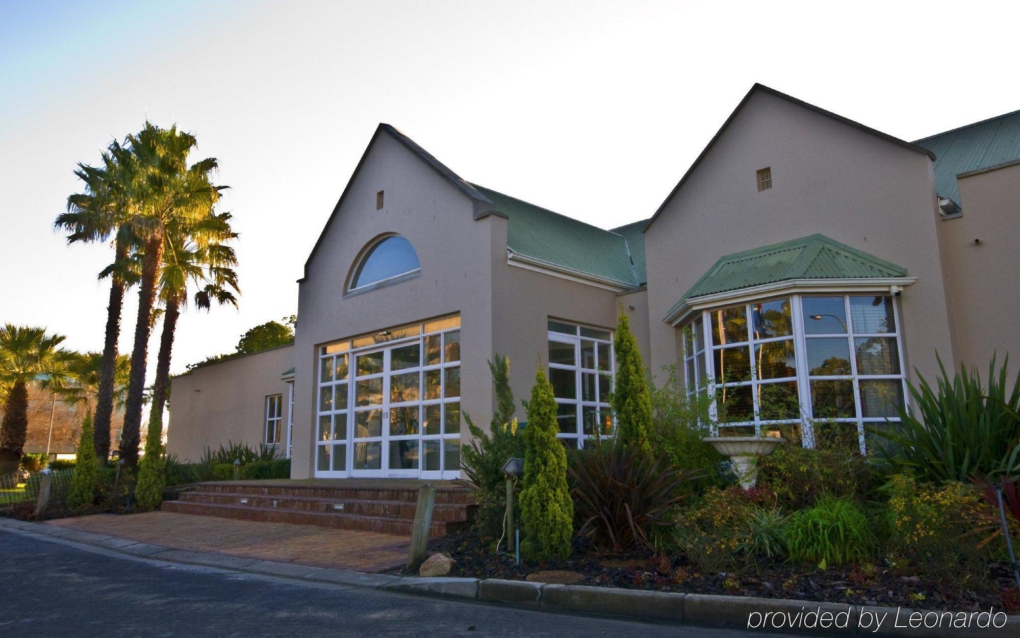 Town Lodge Bellville Exterior foto